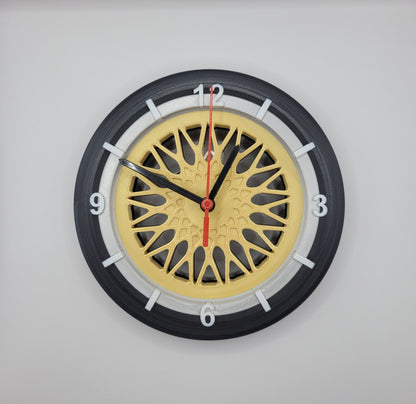 3D-Druck Wanduhr im Felgen Style Gold